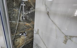 Casa renovata complet – zona Mall – - Poză 12