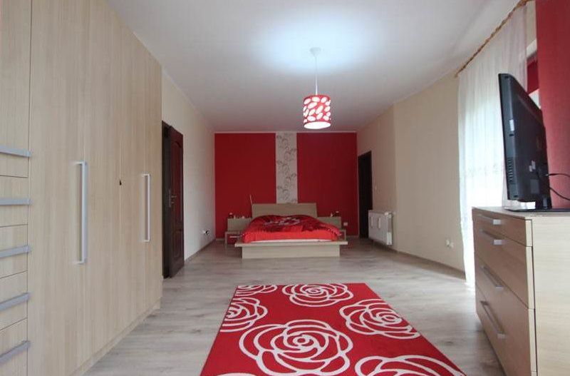 Casă / Vilă cu 6 camere de vânzare în zona Mehala - Poză 8