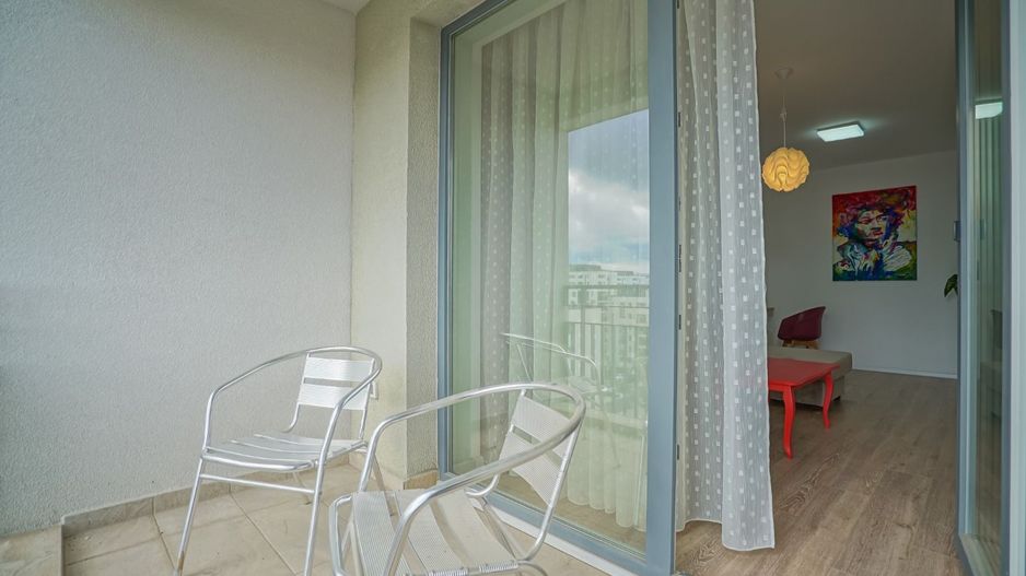 Coresi Urban Vibe | Apartament modern cu vedere directă la pietonală - Poză 5