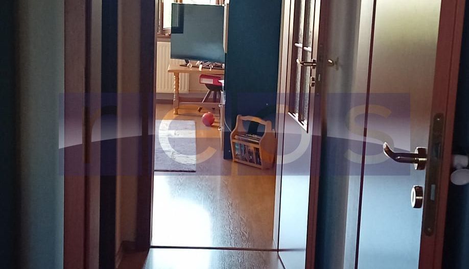 DE VÂNZARE APARTAMENT CU 3 CAMERE | ZONA DOMENII + BOXA - Poză 5