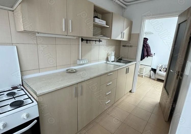 GARSONIERA - DRUMUL TABEREI, MOBILAT MODERN, BUCATARIE INCHISA - Poză 5