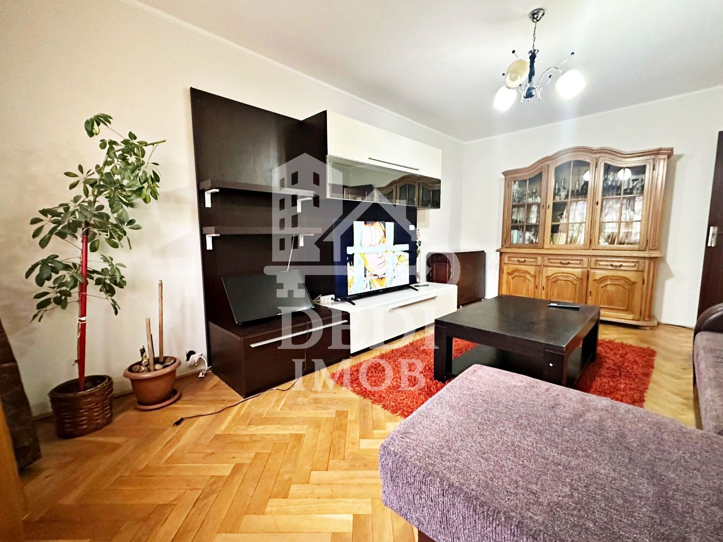 Apartament 3 camere de inchiriat zona Dacia, Oradea - Poză 2