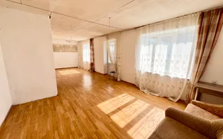 Casa în centrul or.Ialoveni - Poză 13