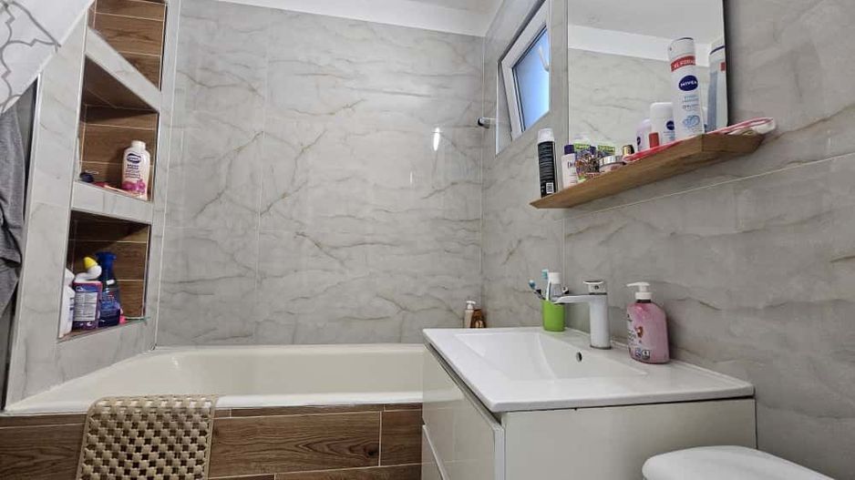 Apartament 3 camere – Badea Cârțan, blocurile turn - Poză 5