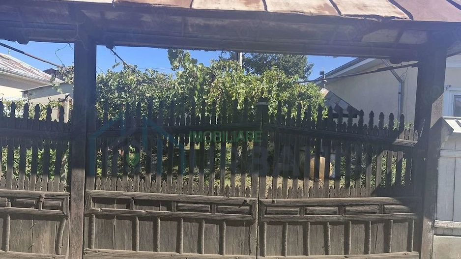 Proprietate cu destinație gospodărească, Izvoarele, comuna Răchiteni, Iași - Poză 1