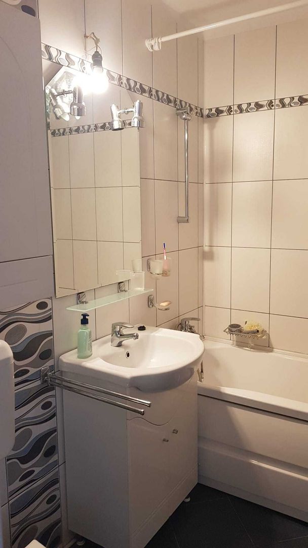 APARTAMENT LUMINOS METROU ZONA CAMPIA LIBERTATII - Poză 6