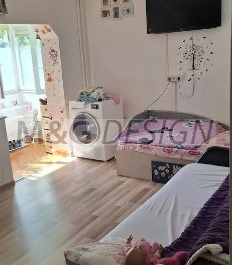 Apartament 3 camere  zona Lipovei - Poză 1