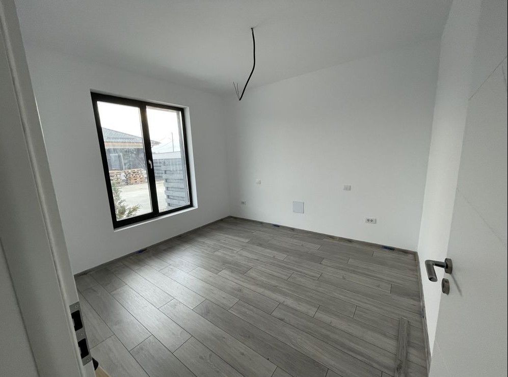 Complex finalizat Balotesti | Ion Lahovari - Poză 14