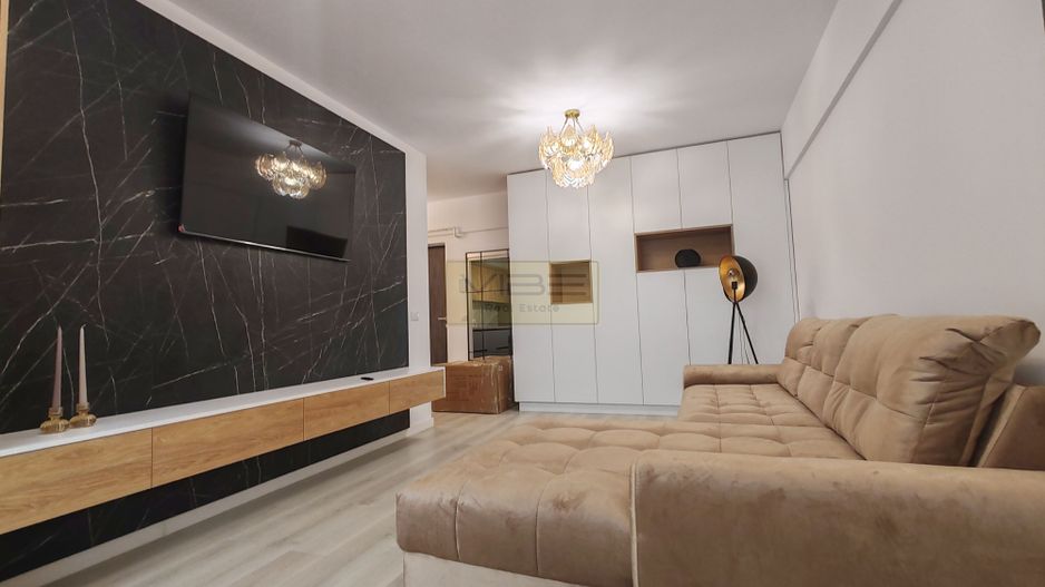Apartament Premium -  Semicentral-Decomandat +Parcare! - Poză 1