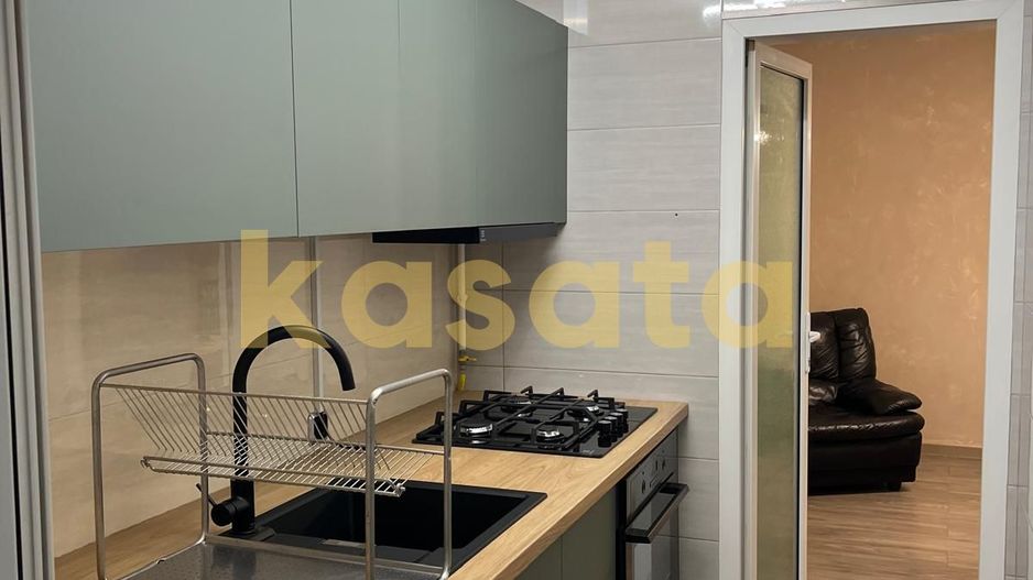 Apartament spațios 3 camere de închiriat – confort și luminozitate - Poză 13