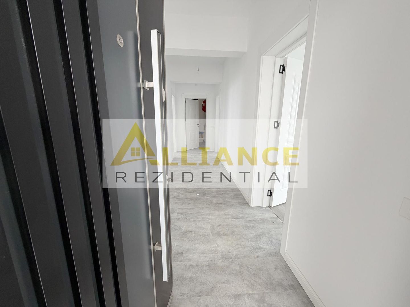 Casa individuala  ~ 4 camere ~ 2 bai ~ 112mp utili + 470mp teren - Poză 10
