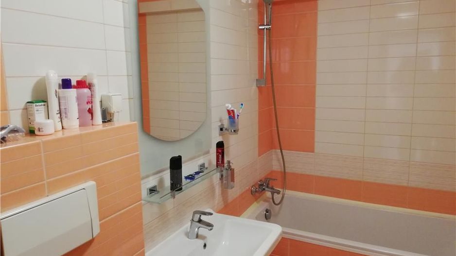 Proprietar vând apartament 3 camere zona Decebal Theodor Speranția - Poză 2