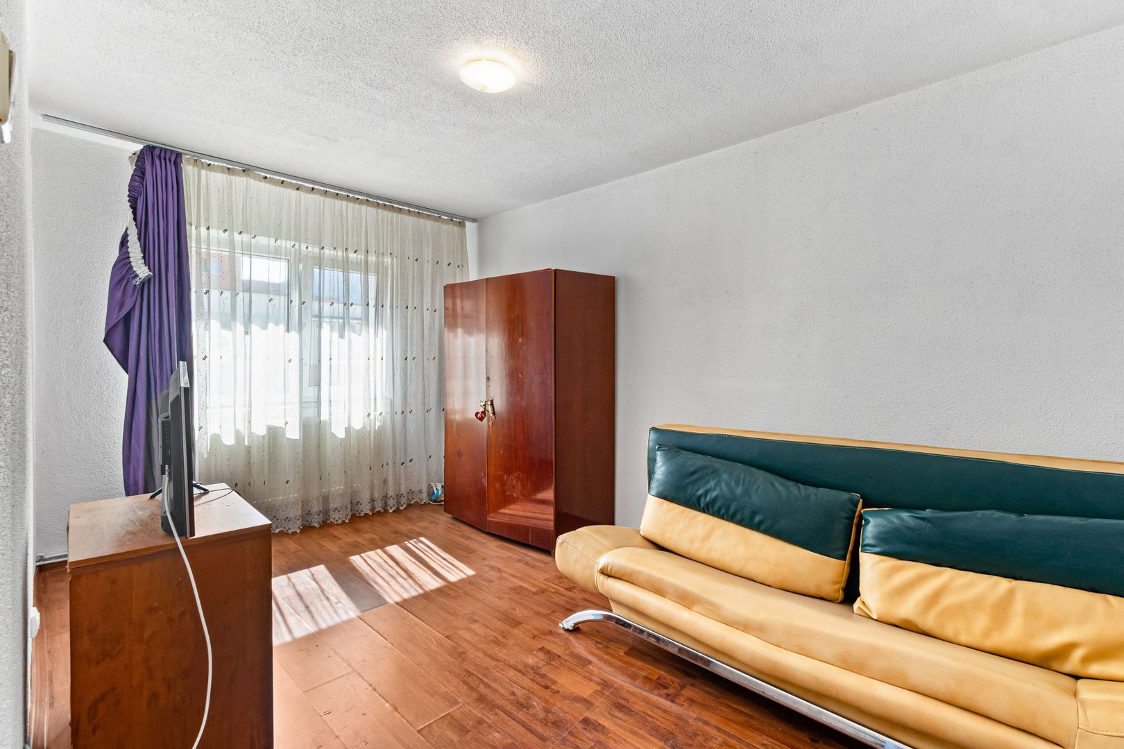 Apartament cu 3 camere de vânzare in Astra - Poză 9
