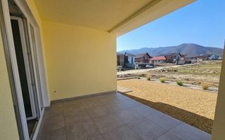 Casa noua 4 camere, 2 bai, pe un singur nivel - Poză 5