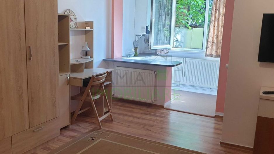Garsonieră Astra – parter înalt, poziționată pe mijloc, cu beci și baie renovată - Poză 11