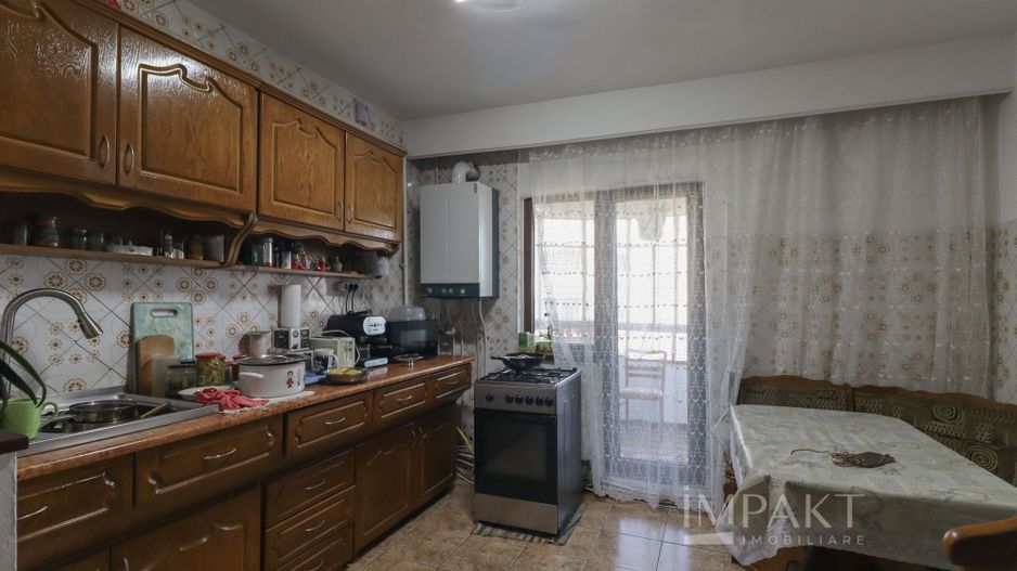 Apartament 2 camere decomandat, 52 m2 , str Teodor Mihali - Poză 2