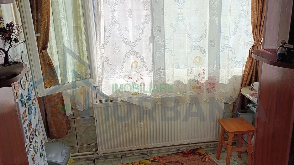 Apartament 3 camere, Tomești, etaj 2 - Poză 3