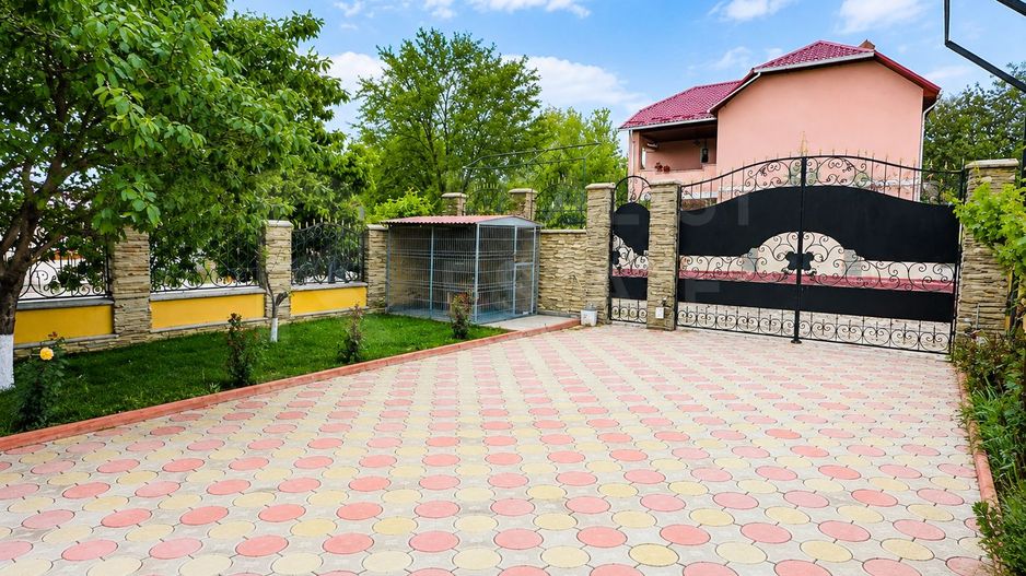 Vânzare, duplex, 5 camere, str. Cişmele. Telecentru - Poză 2
