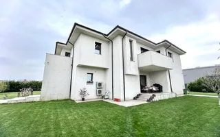 Proprietate deosebita suprafete generoase 580 mp teren 2076 mp - Poză 22
