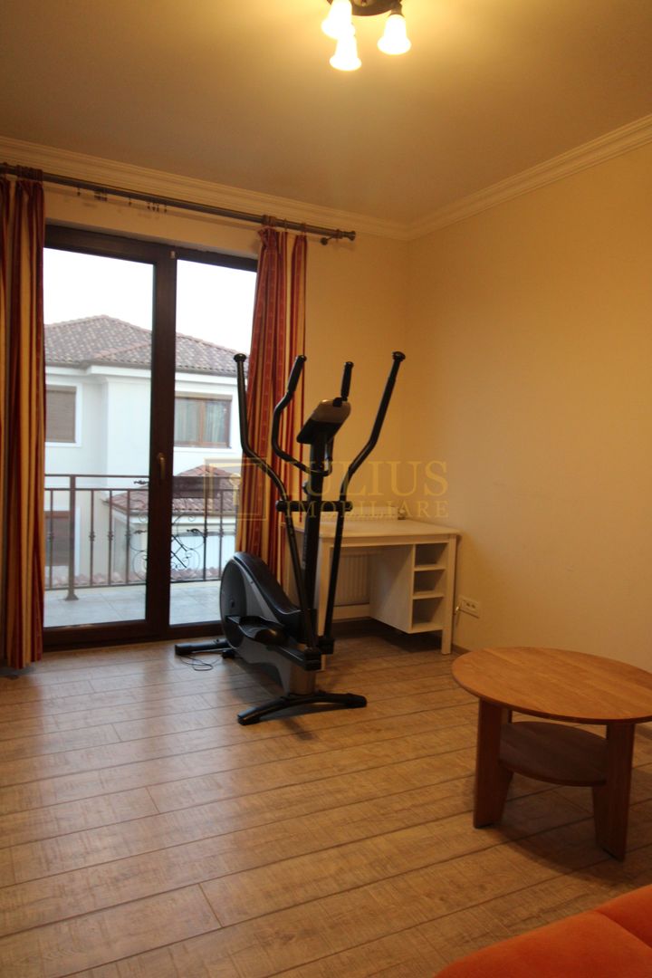 3 camere, zona foarte linistita + 2 locuri de parcare- Giroc - Poză 12