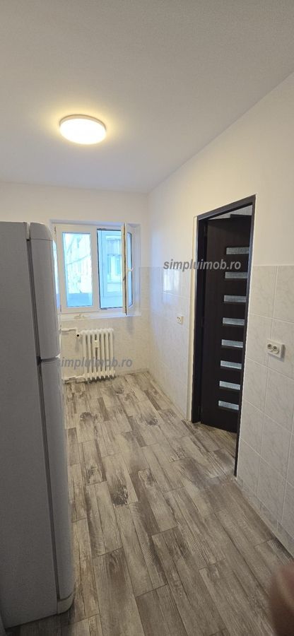 Decomandat renovat 3 camere Dna Ghica Colentina - Poză 7