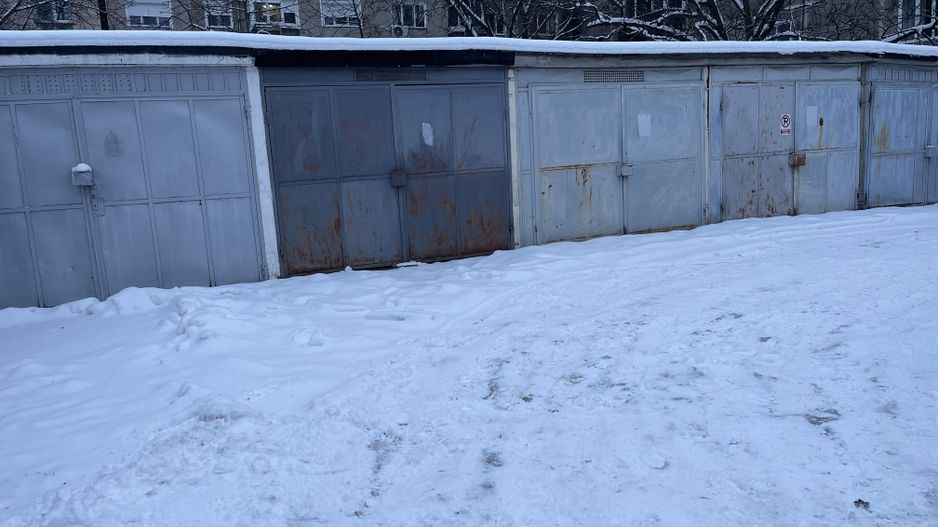 Teren intre blocuri,cu garaje-ideal pentru afacere - Poză 5