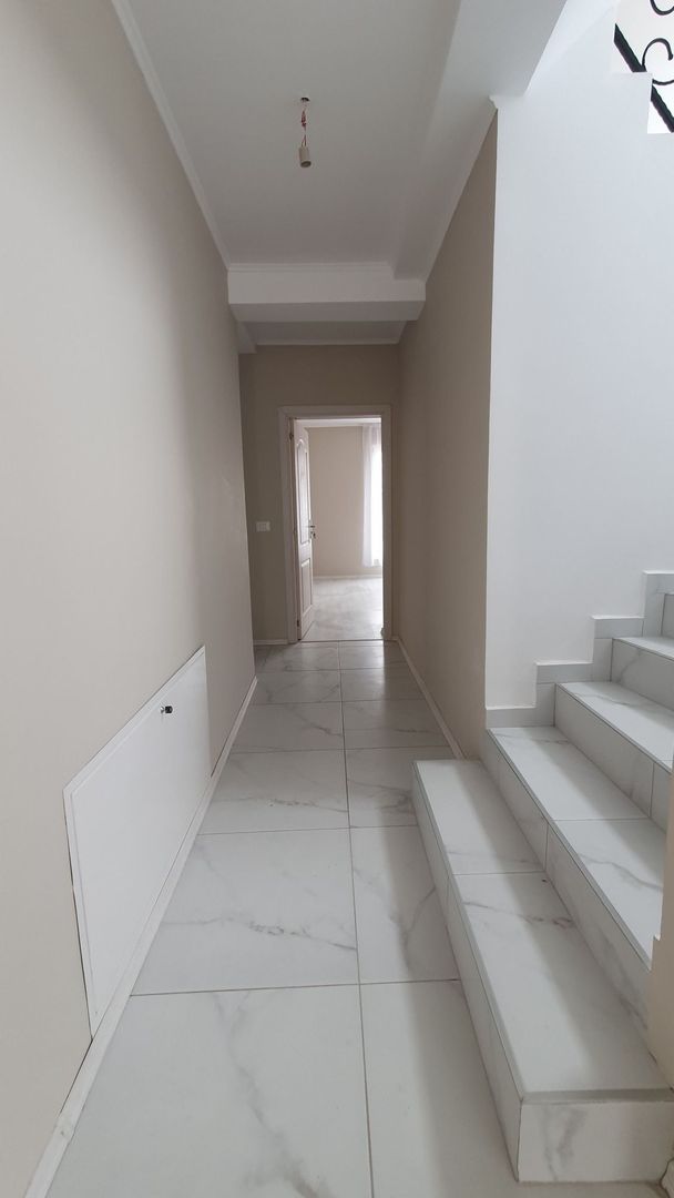 Casa de închiriat: Cartier privat, zona lacurilor Crevedia Buftea. - Poză 5