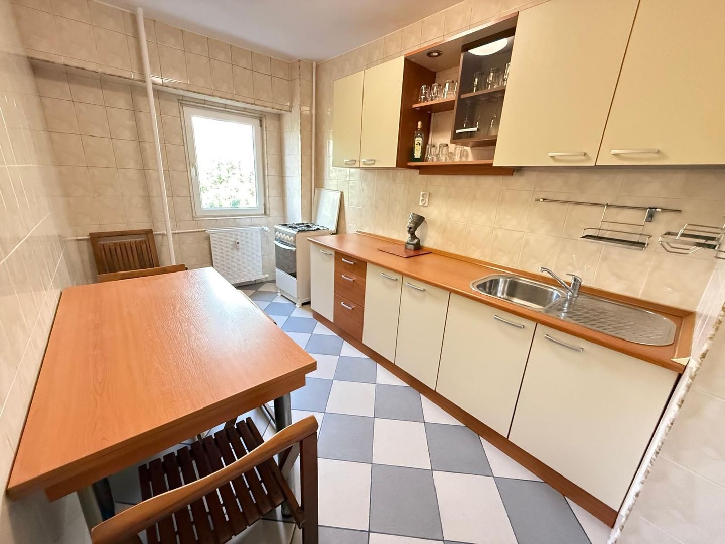 Garsoniera Ghica Tei Teiul Doamnei - Poză 4