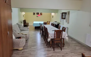 Casă de Vânzare | Piscină Interioară | Spațiu de Relaxare - Poză 17
