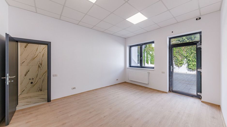 Prima inchiriere - Spatiu birouri 30 mp | Grup sanitar propriu - Poză 1