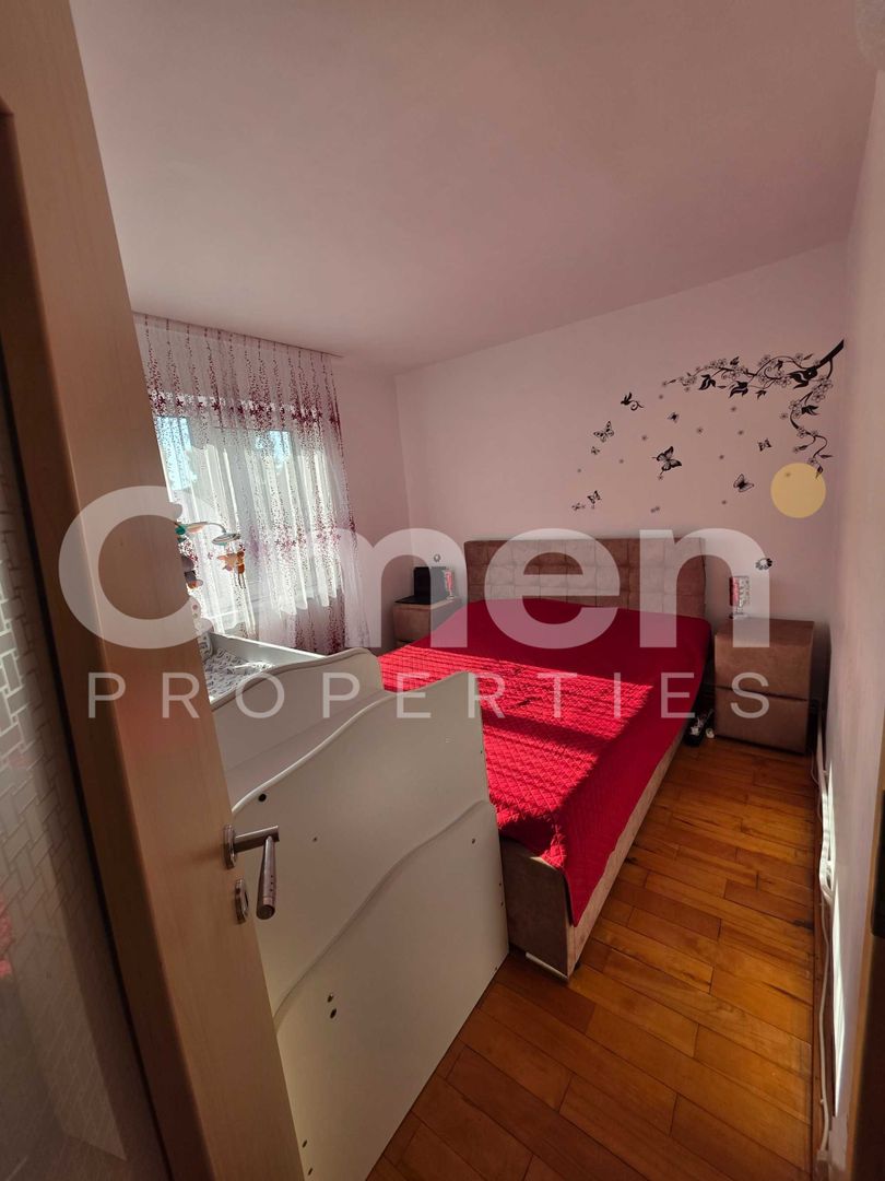 Apartament cu 3 camere, etaj intermediar, cu garaj, zona Spital Judetean - Poză 4