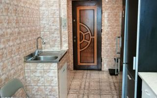 De închiriat 2 camere, pet friendly, mobilat, metrou 1 Decembrie - Poză 5