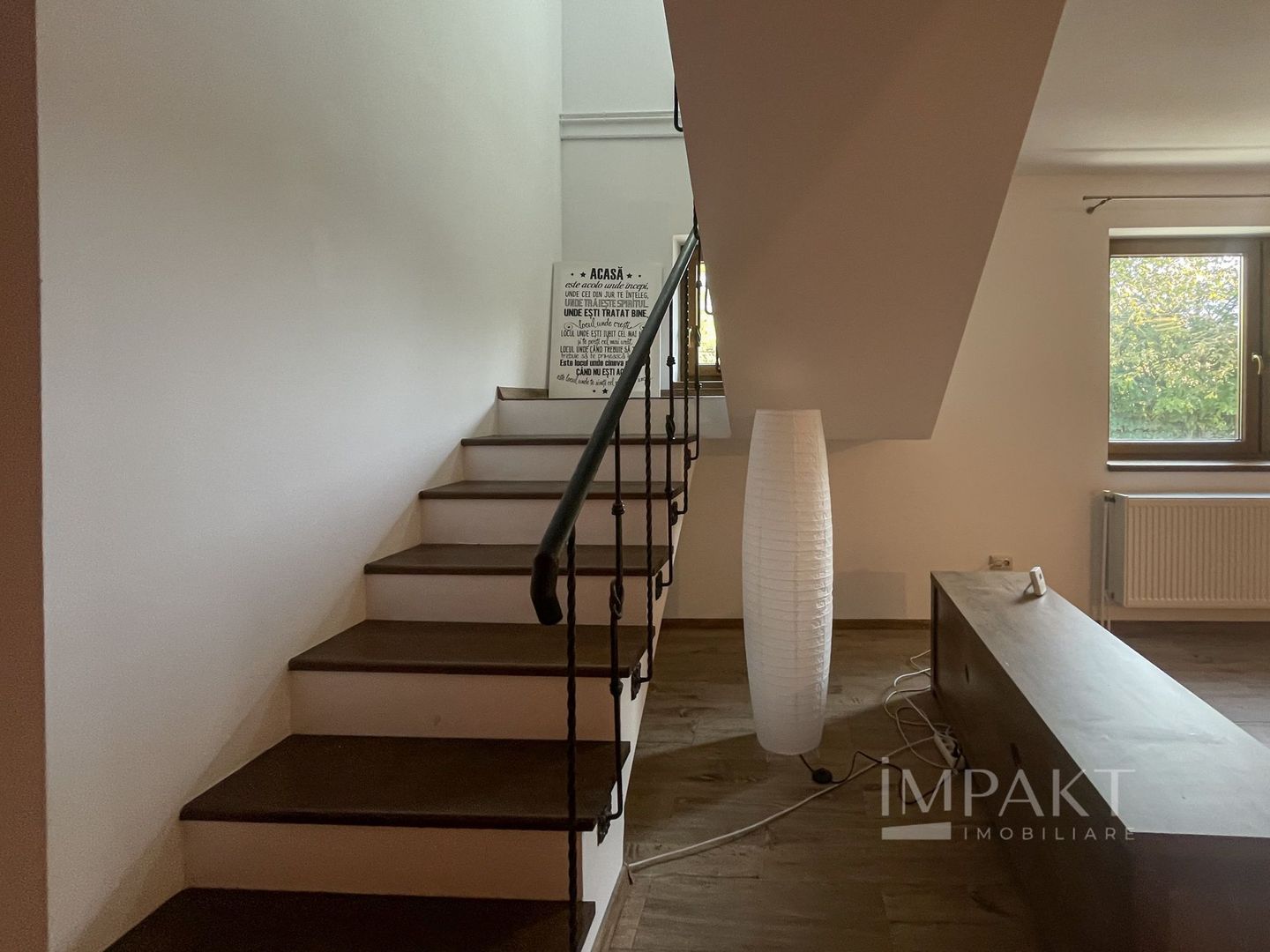 Casa individuala cu 6 camere, in cartierul Buna-Ziua - Poză 2