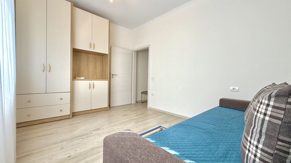 De închiriat apartament 3 camere cu gradină în Dumbrăvița - Poză 13