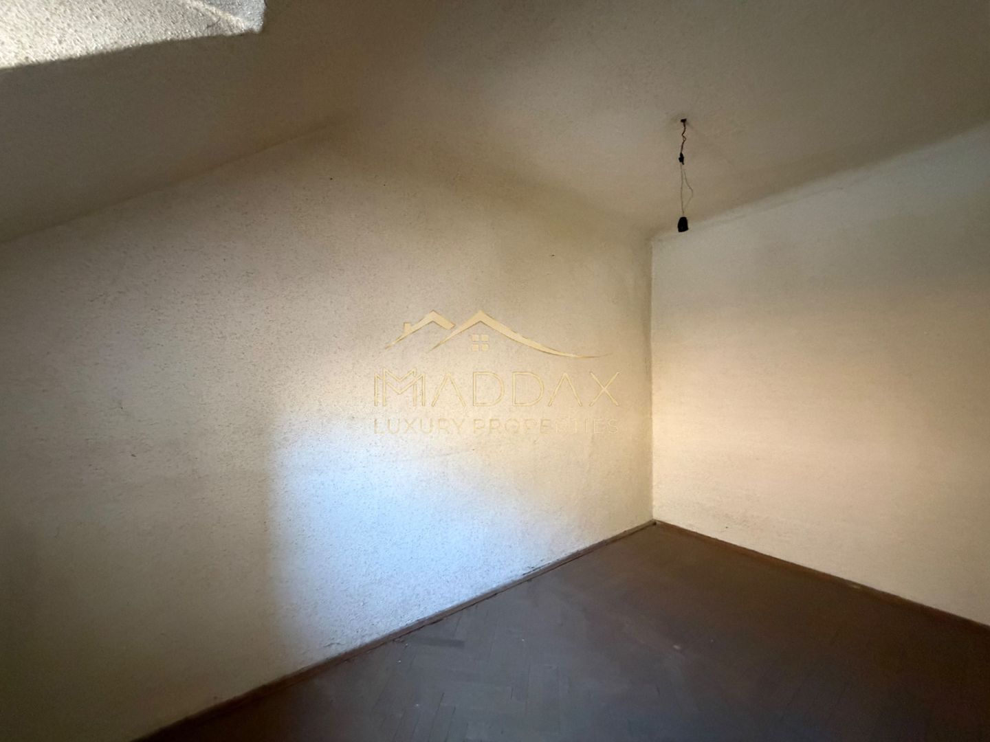 Vila cu 10 camere *540mp* // Zona Titulescu - Poză 37