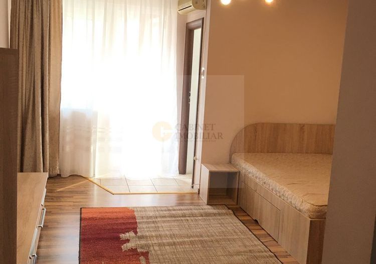 Garsonieră | Metrou Dristor | Fără Risc Seismic | Etaj Intermediar - Poză 2