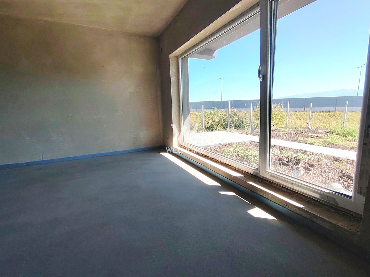 Casa mare cu garaj si teren 790 mp - Casa NOUA - Poză 3