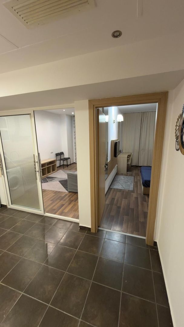 Vânzare Apartament 2 Camere Decomandat Rin Grand Hotel - Poză 6
