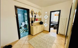 3 Camere Renovat, 2 Bai - Etaj 3 - Zona Cantemir - Fara Risc - Poză 8