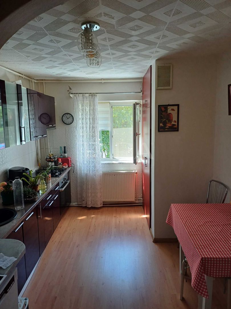 Apartament 3 camere – 54 mp, zona Între Lacuri - Poză 1