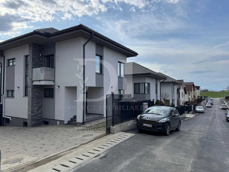 Duplex de vanzare / Cartier Borhanci / Cluj- Napoca - Poză 1