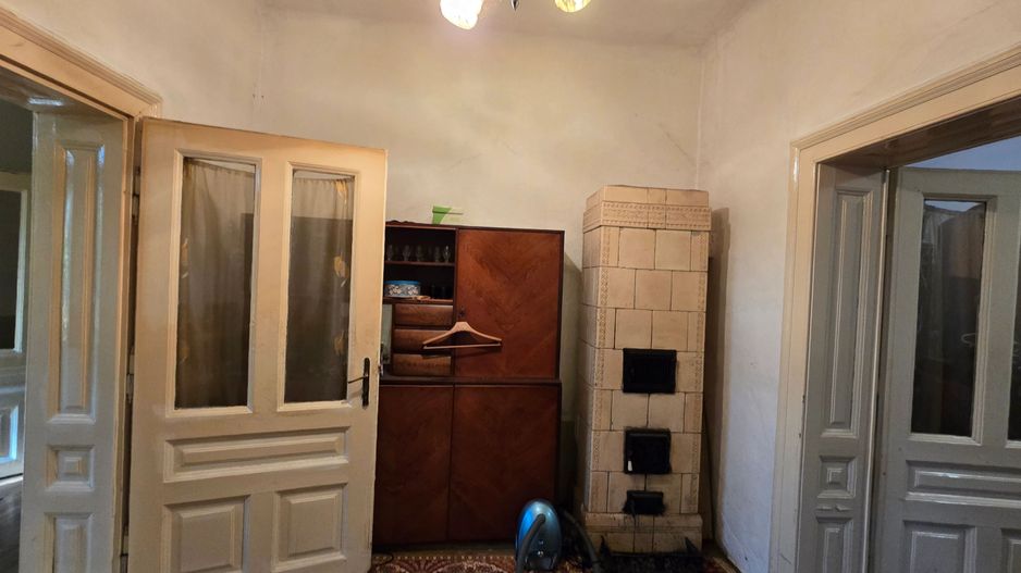 Apartament 4 camere, Zona Cetatii, Curte Comuna, Pivnita mare - Poză 5