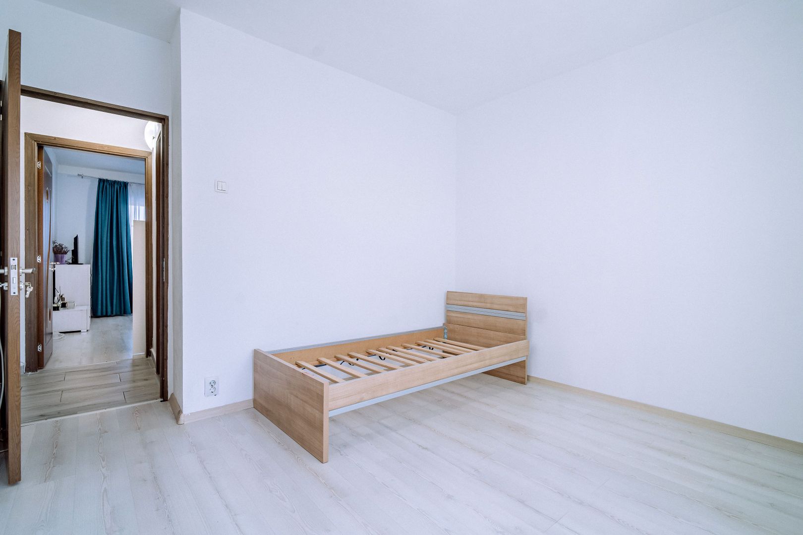 Apartament 4 camere, tip D, 81,mp, Seleușului,mobilat/utilat - Poză 17