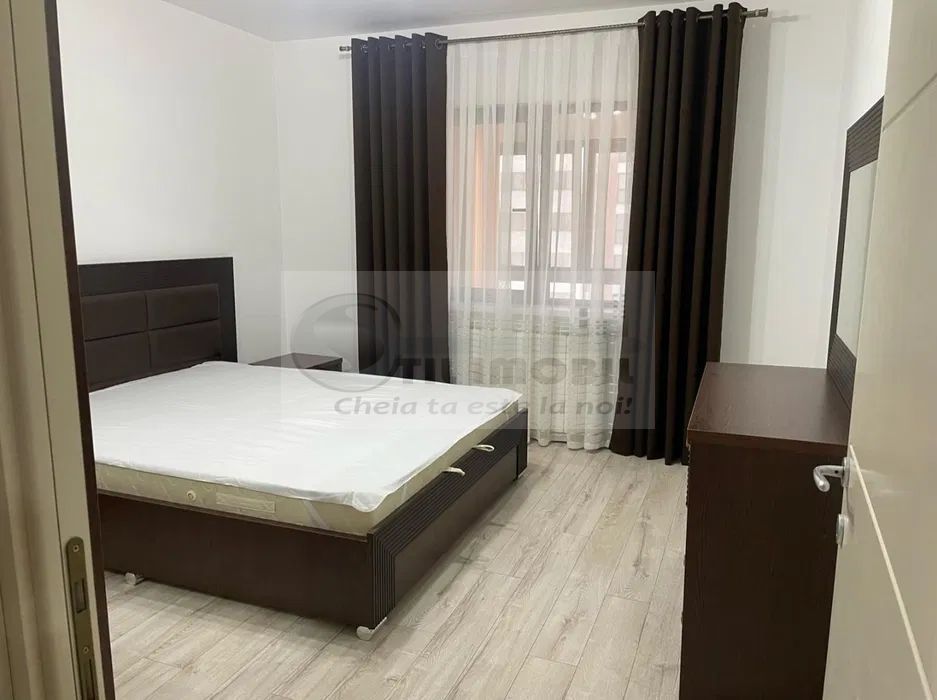 Apartament 3 camere Newton Tatarasi - 650 euro - Poză 3