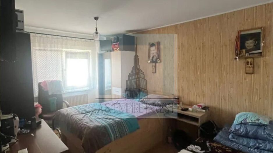 Apartament 3 camere - zona Bartolomeu - Poză 3