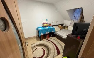 Mansardă | 70MP | Curte | Trei Stejari - Poză 3