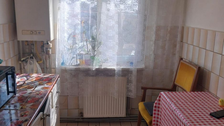 Apartament 2 camere de vânzare – ideal pentru familii | Focșani, zona - Poză 12