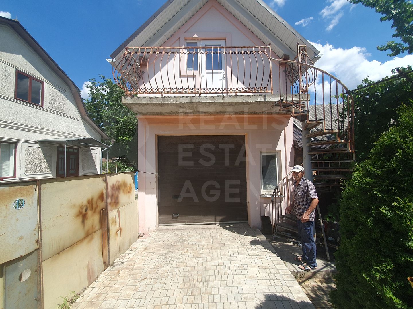 Vânzare casă într-o zonă liniștită și ecologică - Poză 7