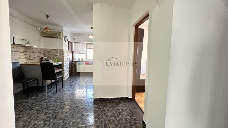 3 camere decomandate/Zona Bibliotecii Județene Octavian Goga - Poză 3