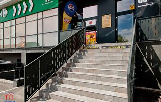 Trei camere de inchiriat Riviera by Viva